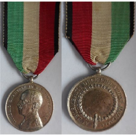 medaglia pe ril centenario cassa di risparmio delle provincie Lombarde 1923 inc Wildt