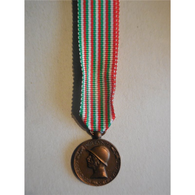 medaglia mignon per la vittoria della Grande Guerra 1915 1918
